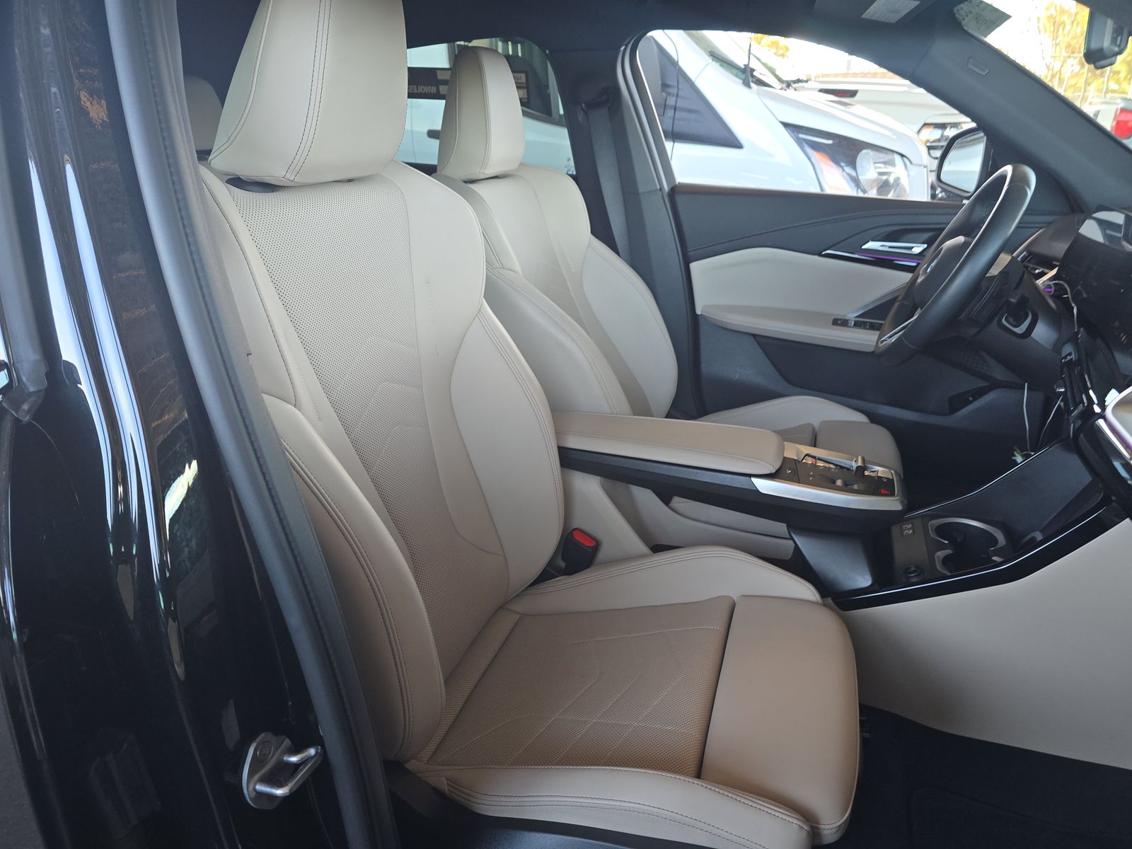 2025 BMW X2 xDrive28i AWD