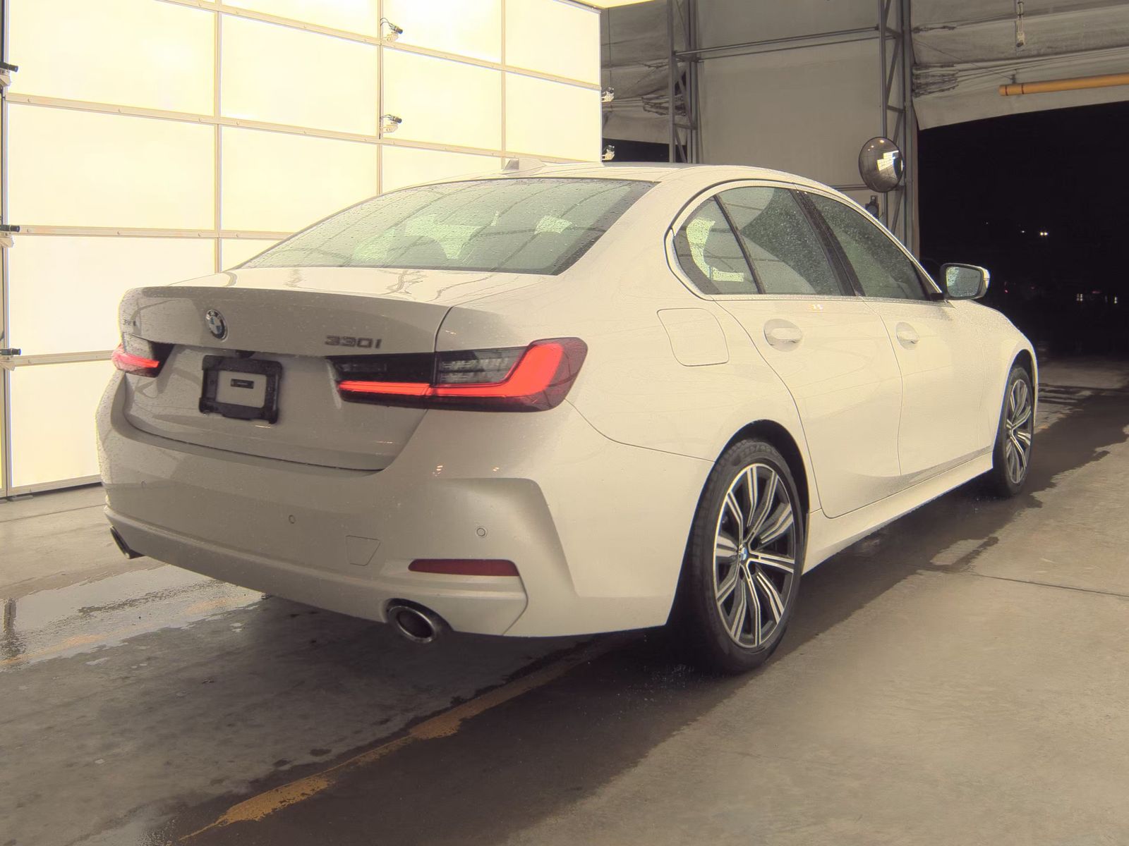 2025 BMW 3 Series 330i xDrive AWD