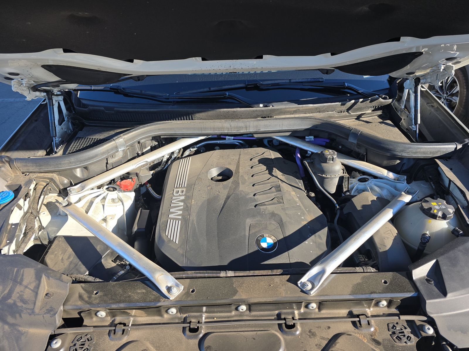 2025 BMW X5 xDrive40i AWD