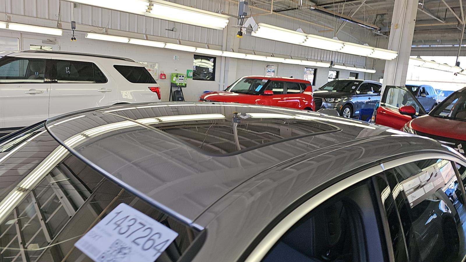 2025 BMW 3 Series 330i xDrive AWD