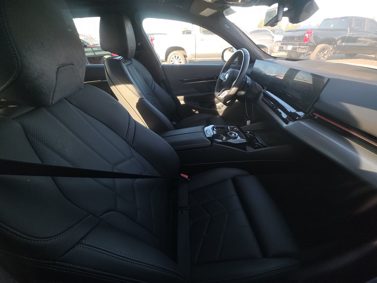 2026 BMW 5 Series 530i xDrive AWD