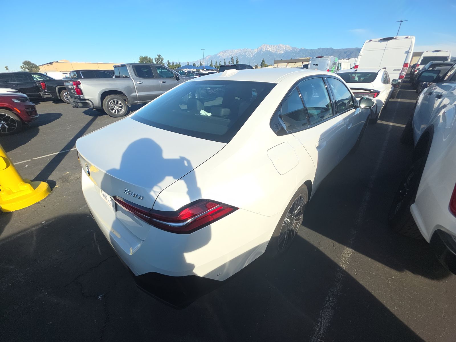 2026 BMW 5 Series 530i xDrive AWD