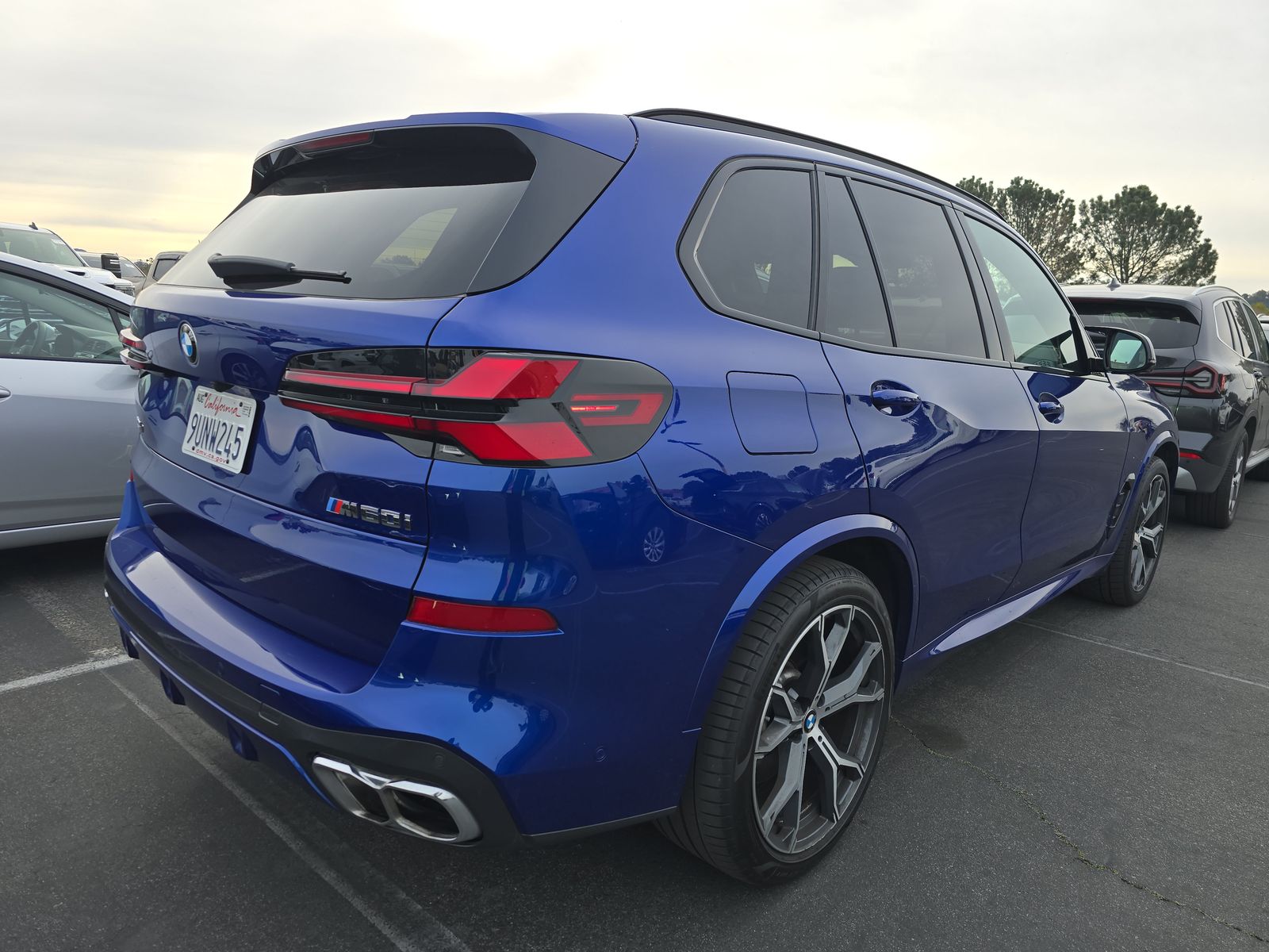2026 BMW X5 M60i xDrive AWD