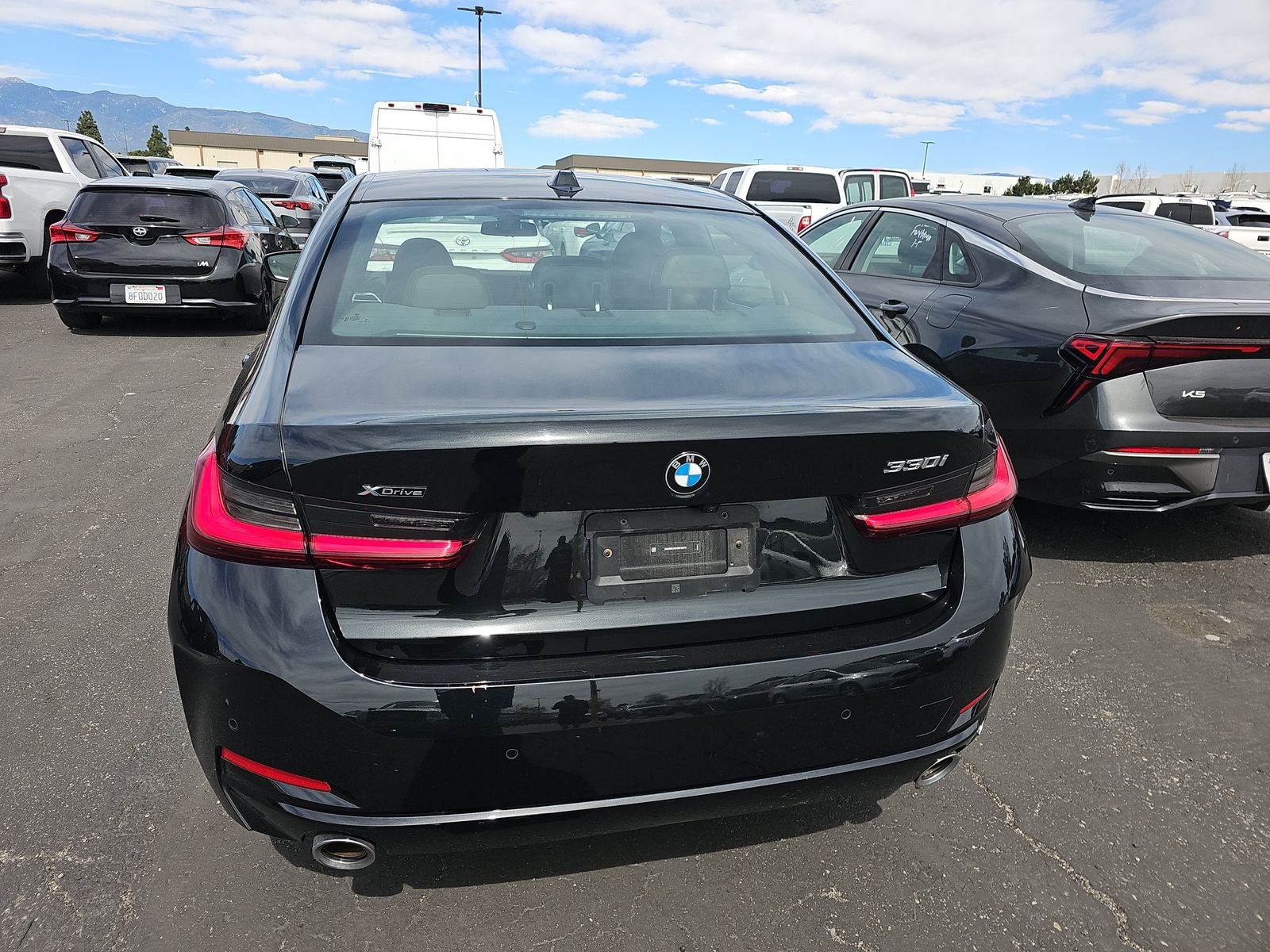 2025 BMW 3 Series 330i xDrive AWD