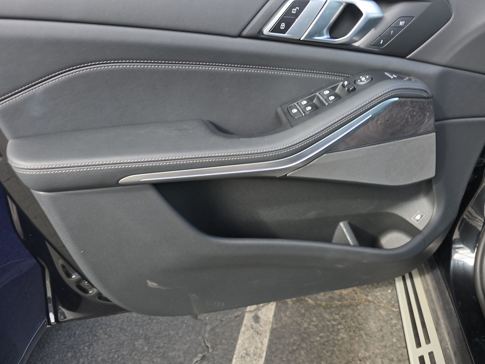 2025 BMW X5 xDrive50e AWD