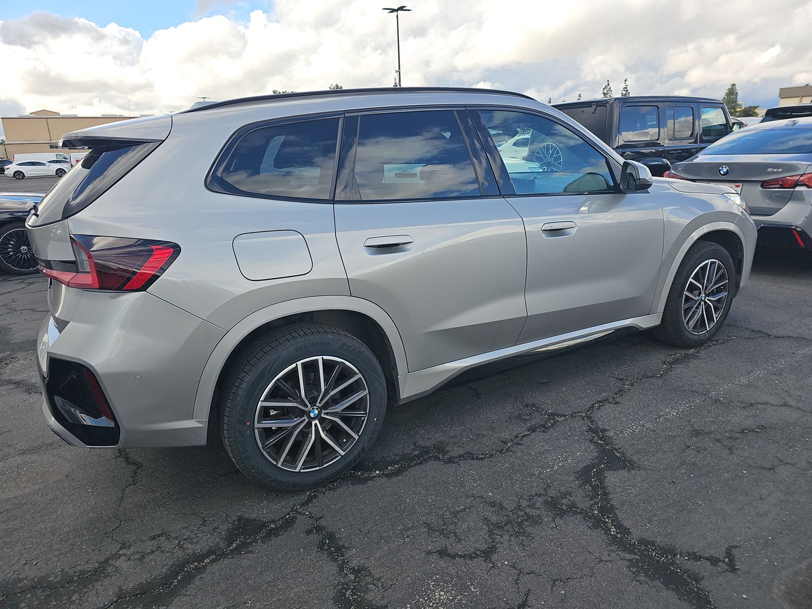 2025 BMW X1 xDrive28i AWD