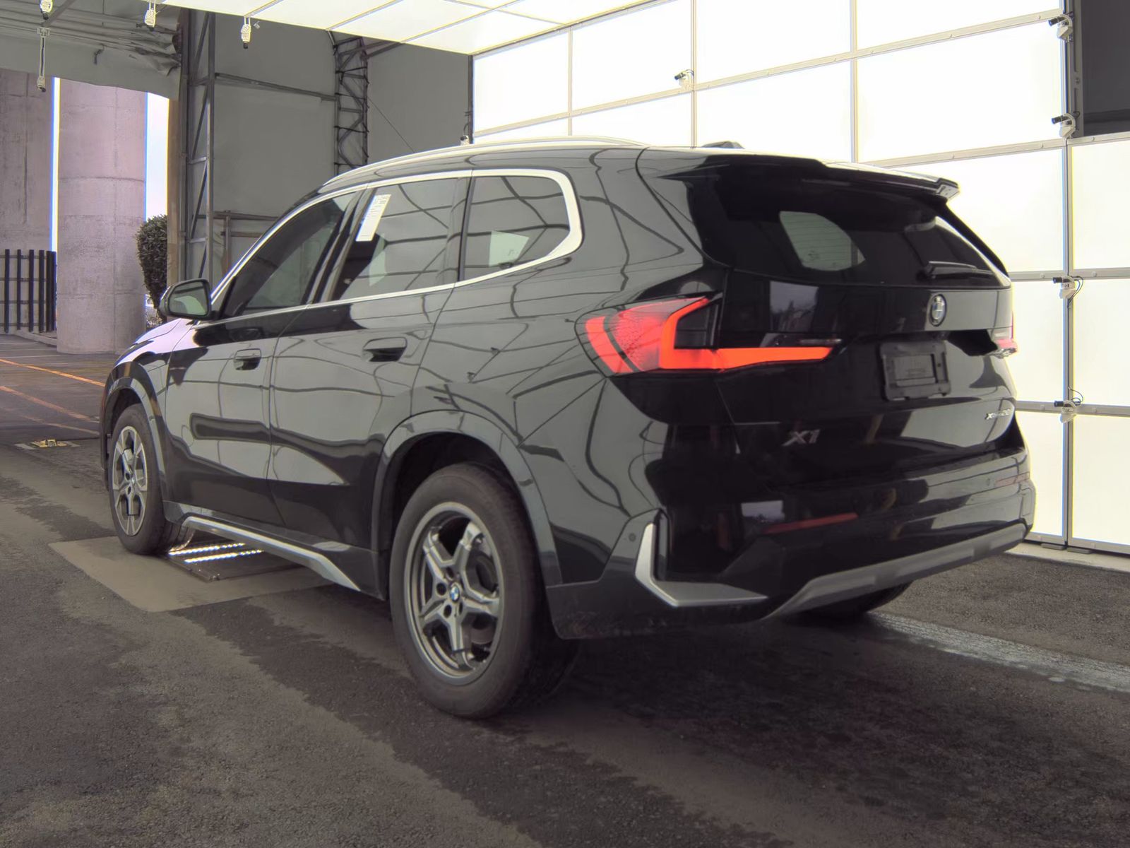 2025 BMW X1 xDrive28i AWD