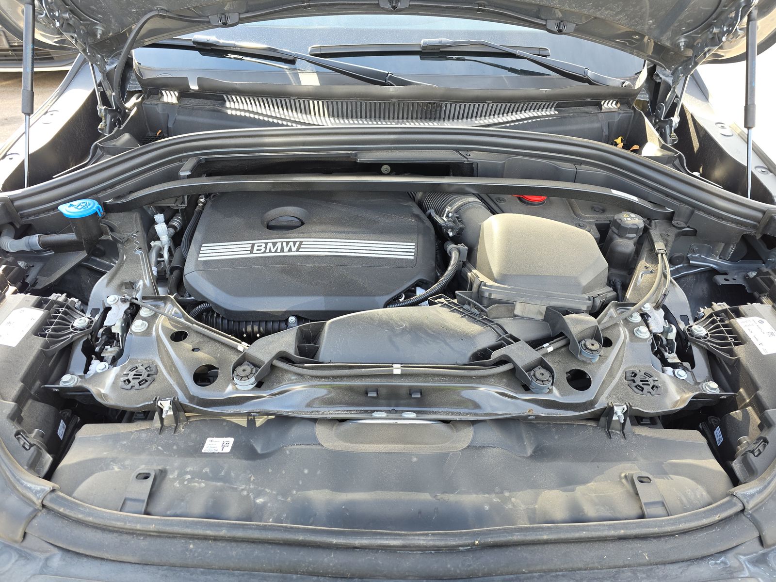 2025 BMW X2 xDrive28i AWD