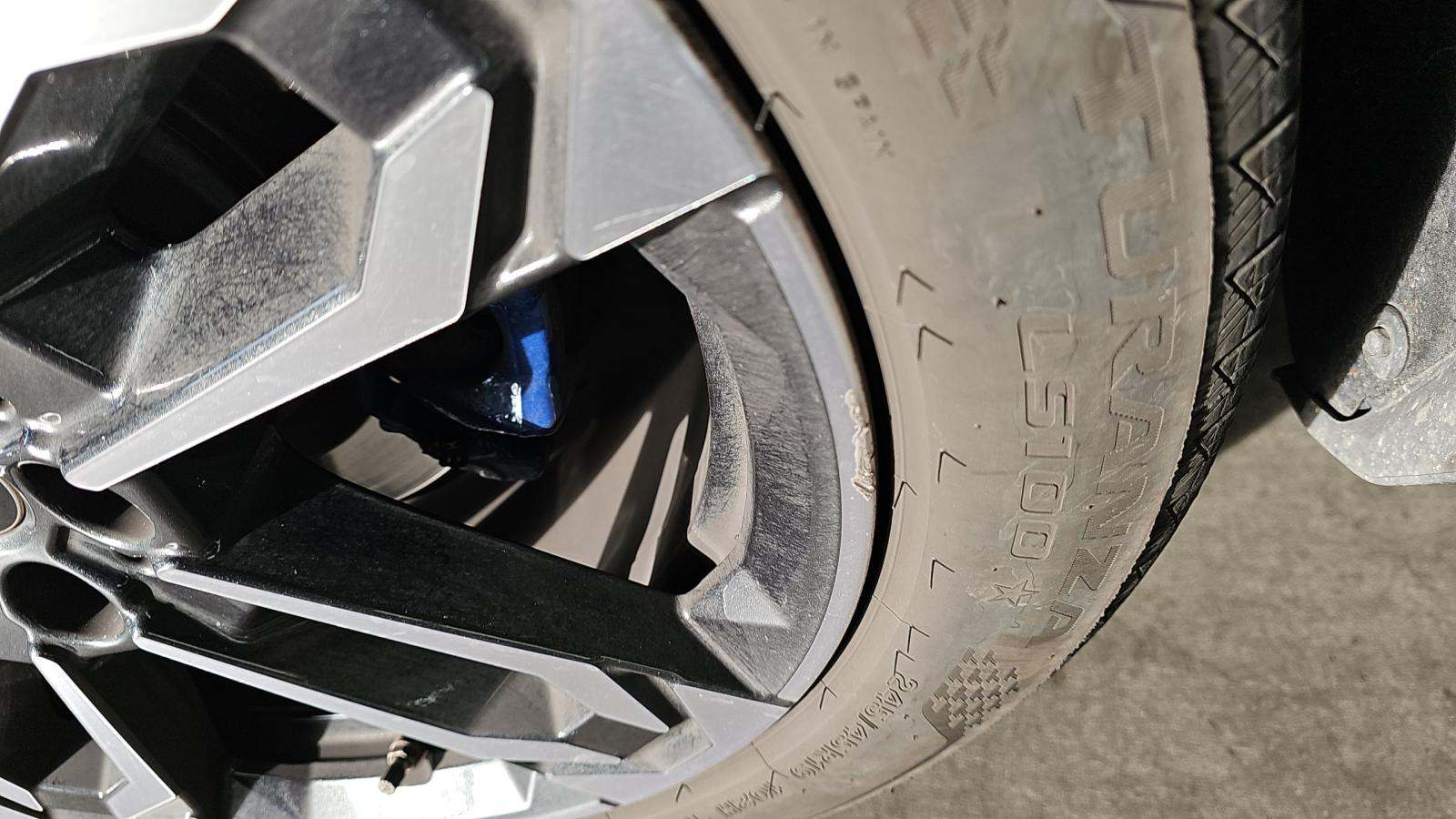 2025 BMW X2 xDrive28i AWD