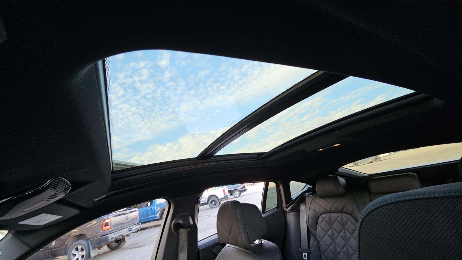 2026 BMW X6 xDrive40i AWD