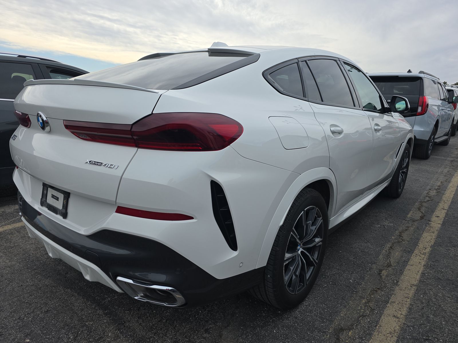 2026 BMW X6 xDrive40i AWD
