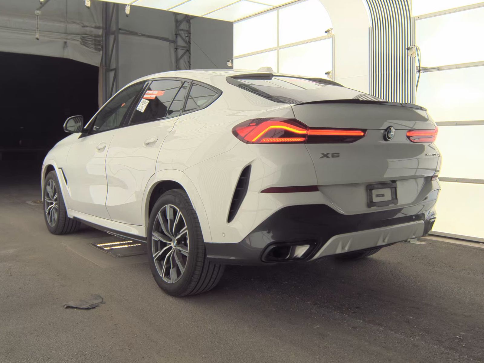 2026 BMW X6 xDrive40i AWD