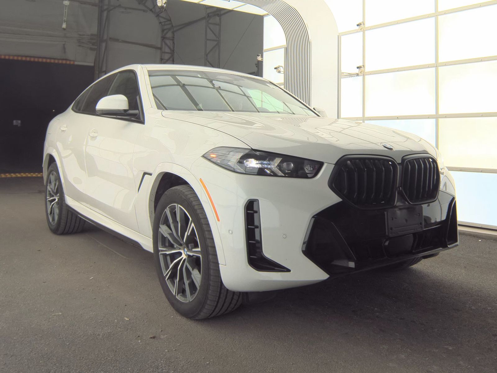 2026 BMW X6 xDrive40i AWD