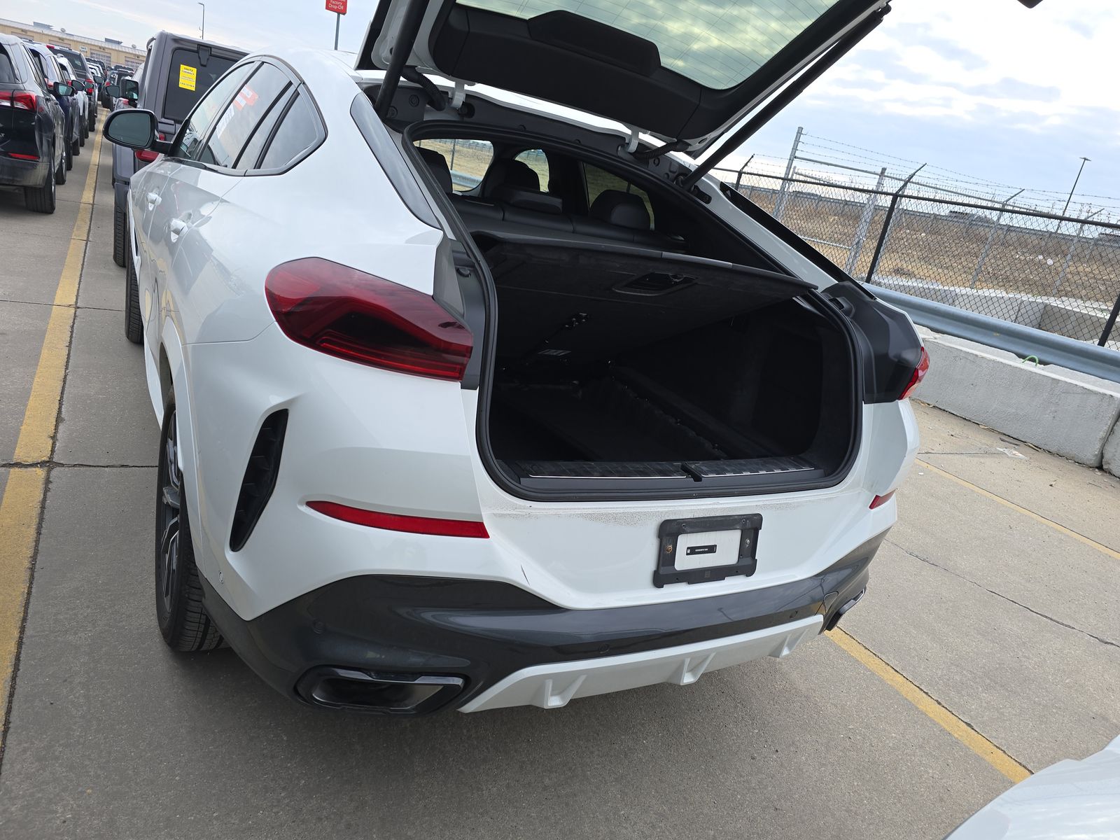 2026 BMW X6 xDrive40i AWD