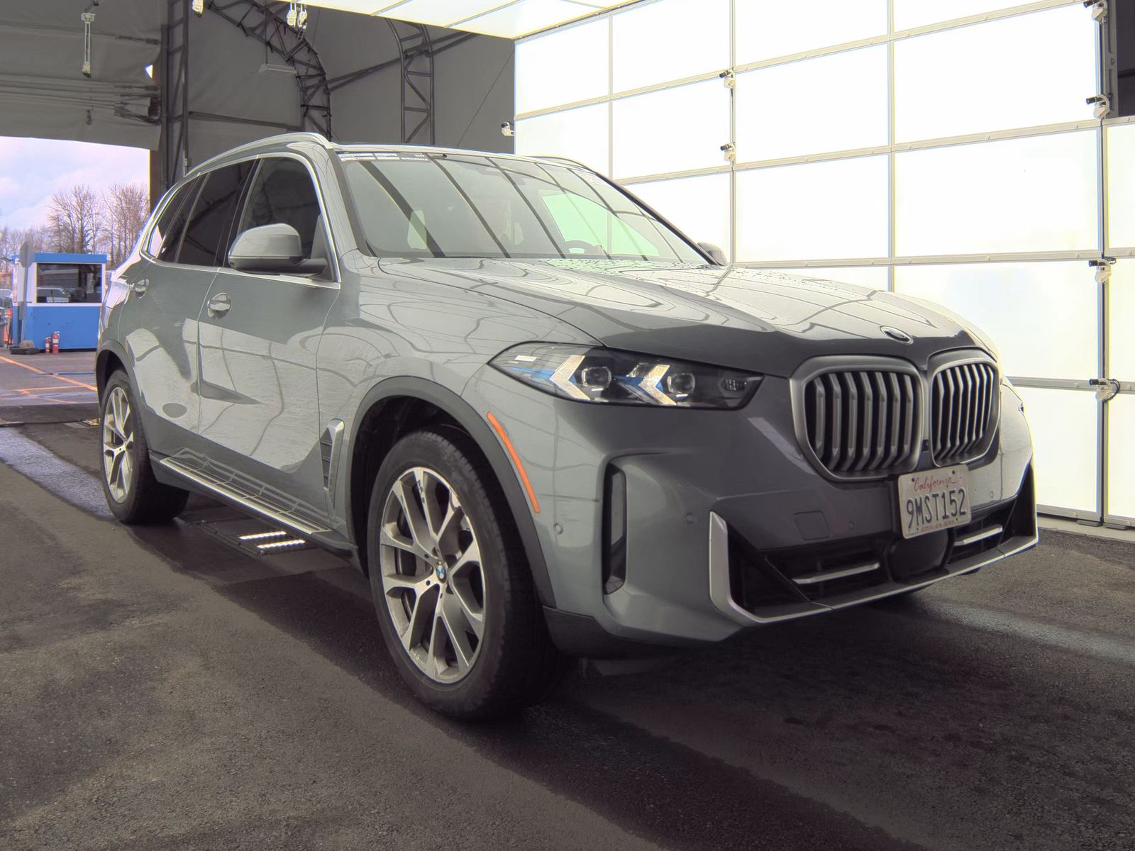 2025 BMW X5 sDrive40i RWD