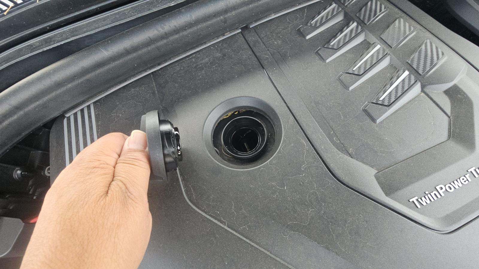 2025 BMW X4 xDrive30i AWD