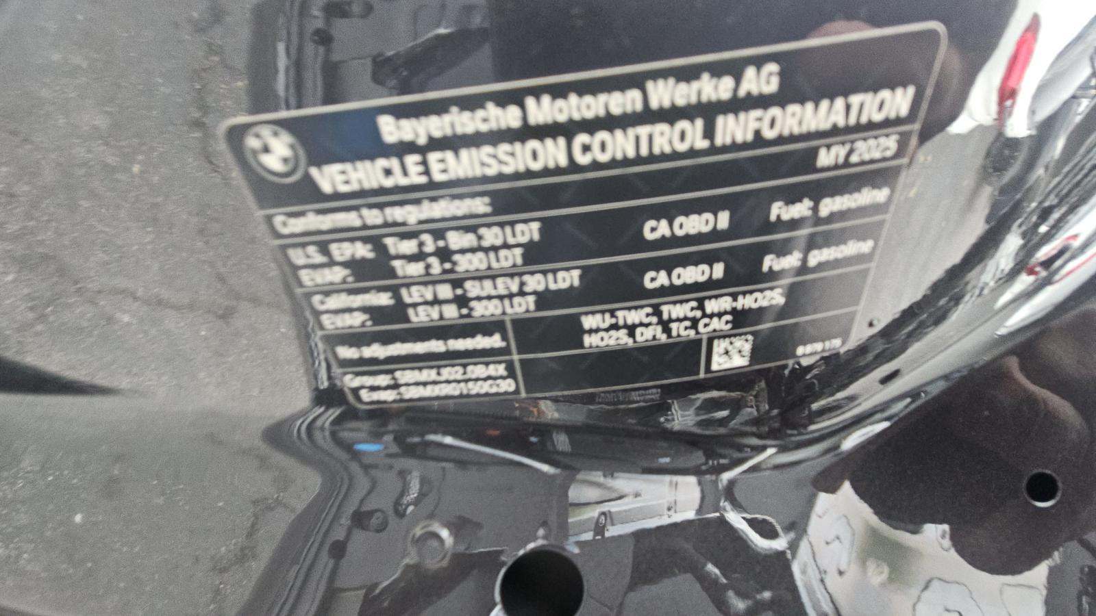 2025 BMW X4 xDrive30i AWD