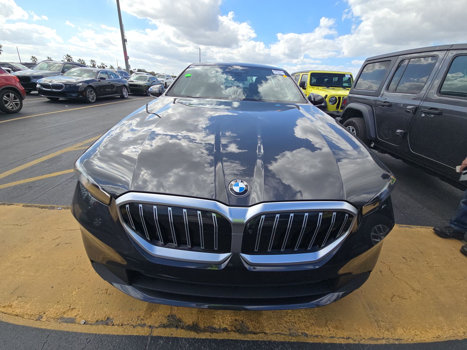 2025 BMW 5 Series 530i xDrive AWD