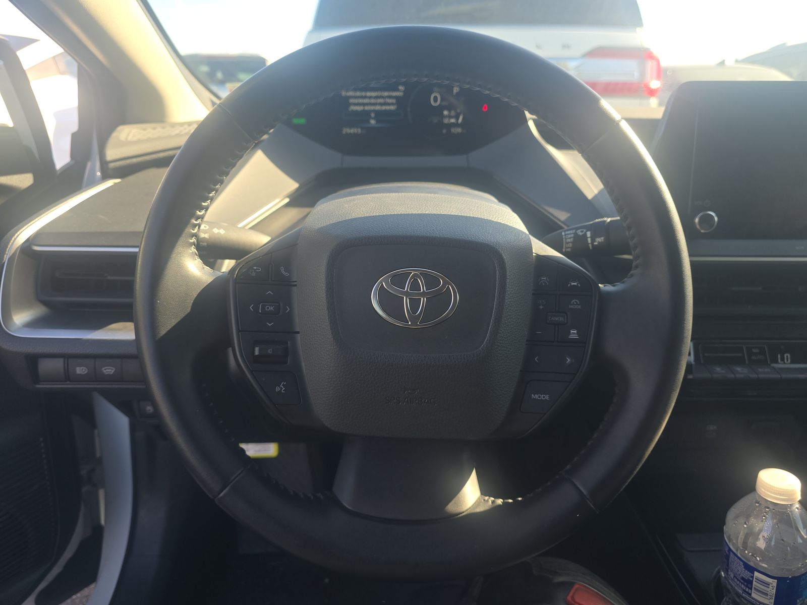 Toyota Prius LE снимка Toyota Prius LE