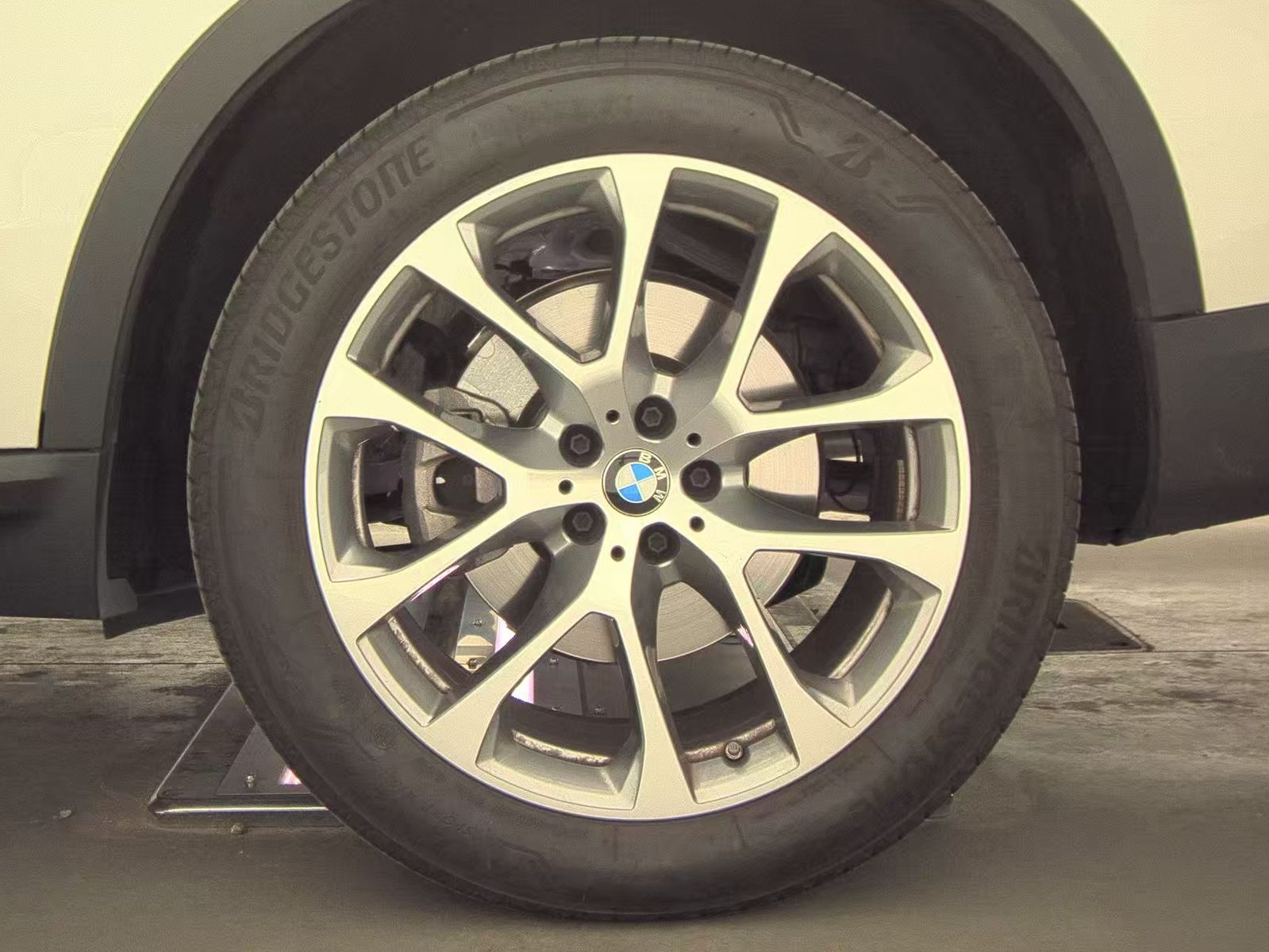 2026 BMW X5 sDrive40i RWD