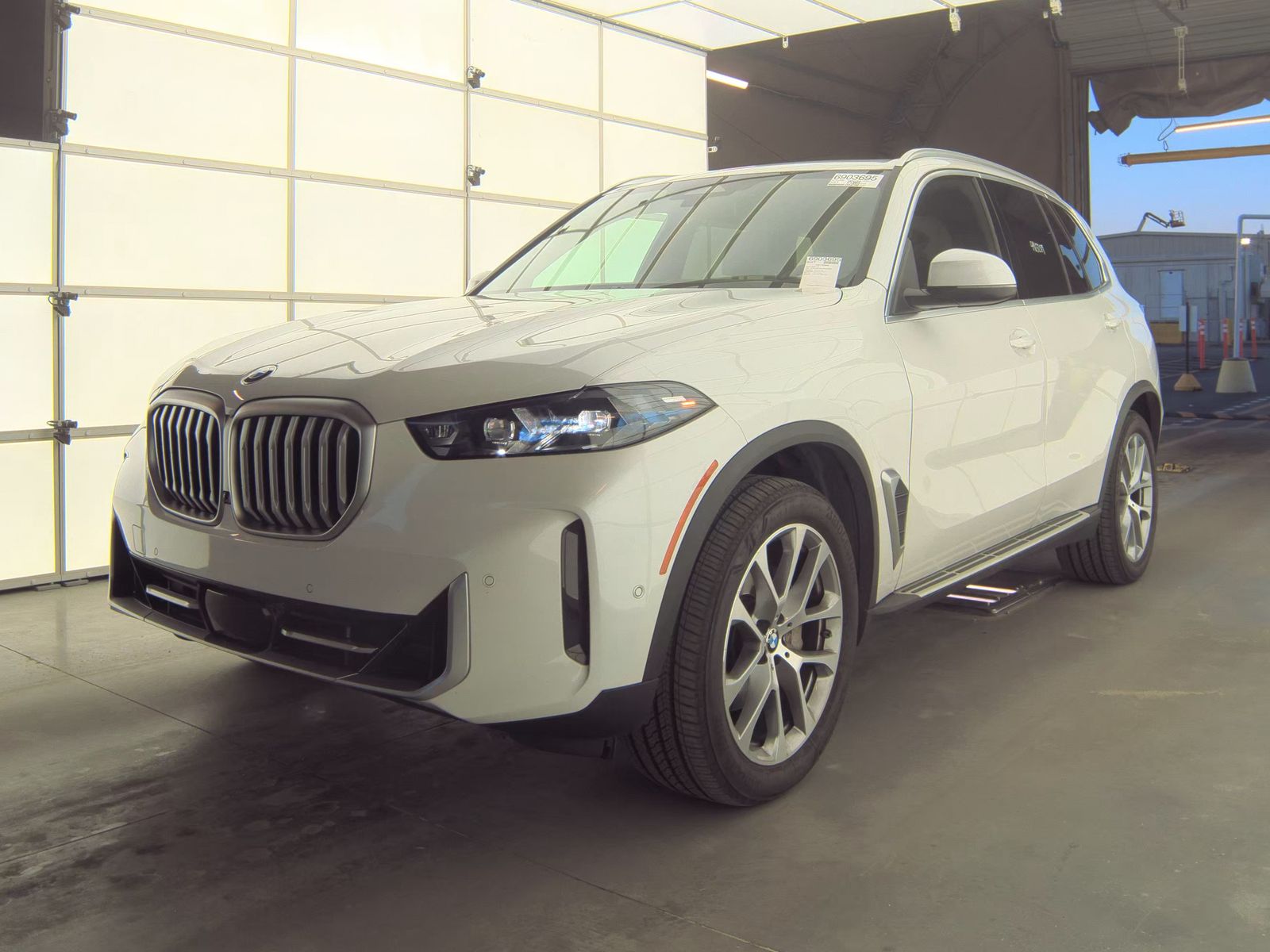 2026 BMW X5 sDrive40i RWD