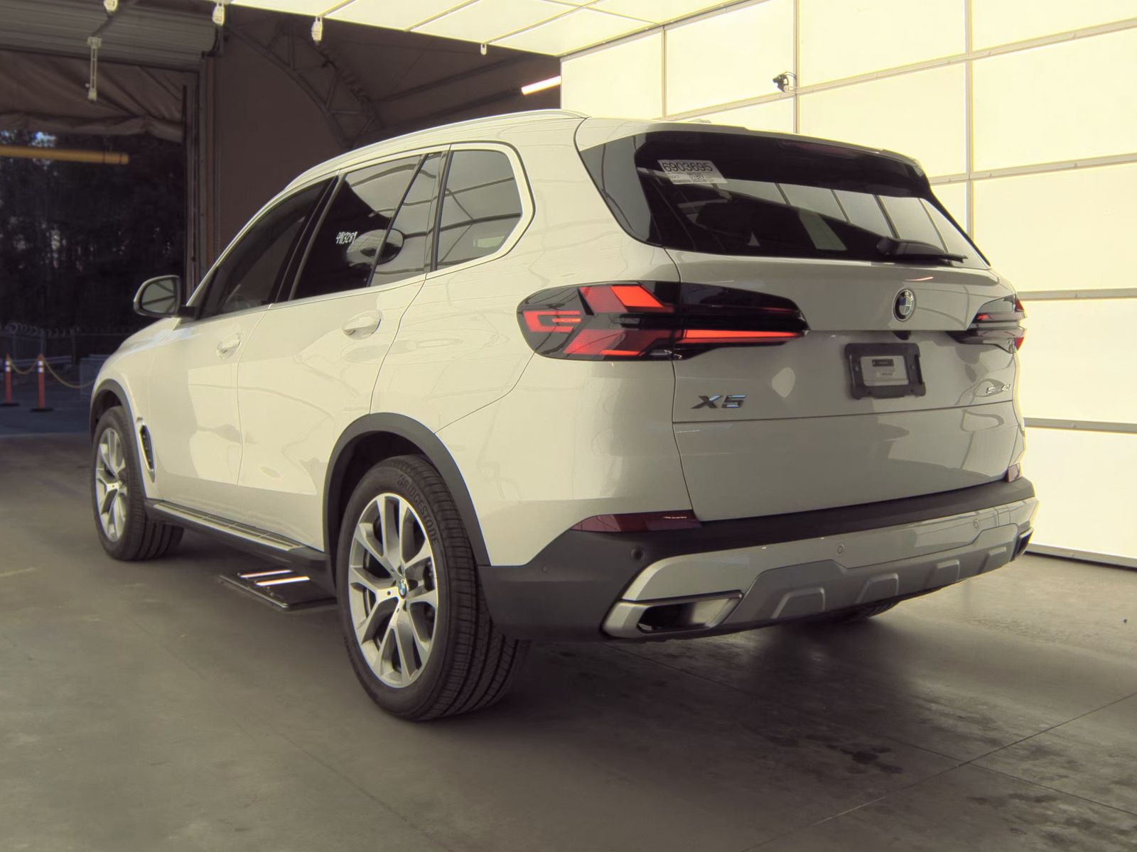 2026 BMW X5 sDrive40i RWD