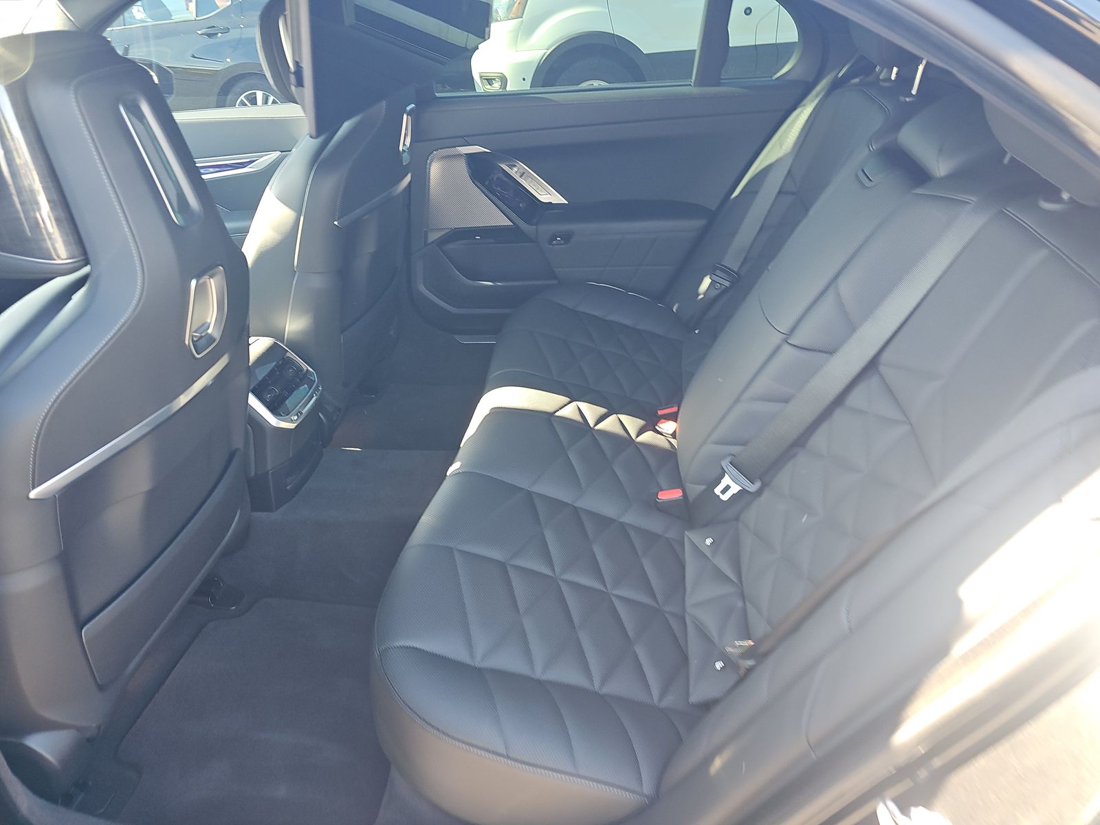 2023 BMW 7 Series 740i RWD