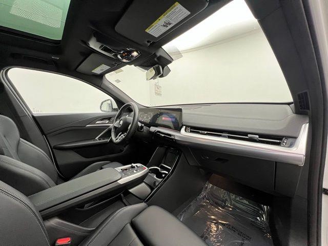 2025 BMW X2 xDrive28i AWD