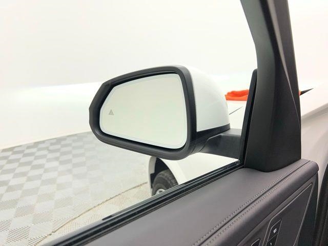 2025 BMW X2 xDrive28i AWD