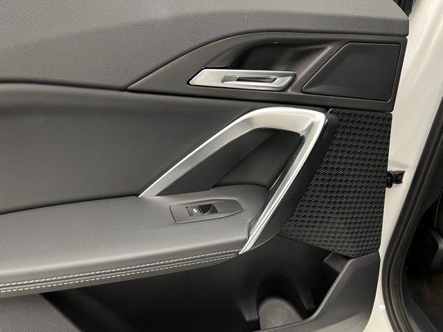 2025 BMW X2 xDrive28i AWD