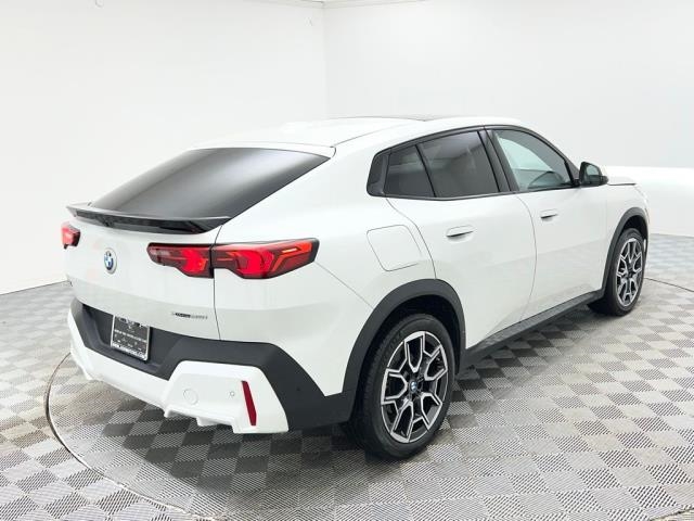 2025 BMW X2 xDrive28i AWD