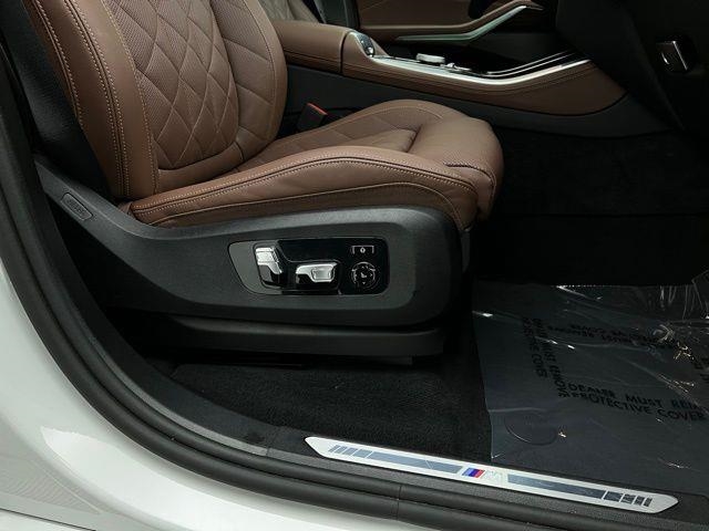 2025 BMW X5 xDrive40i AWD