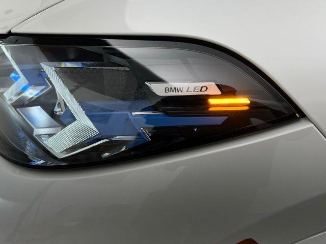 2025 BMW X5 xDrive40i AWD