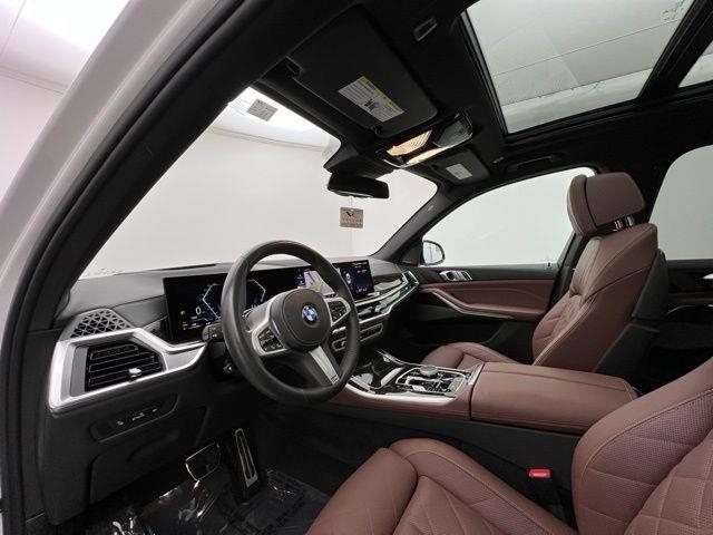 2025 BMW X5 xDrive40i AWD