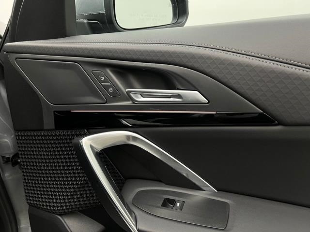 2025 BMW X2 xDrive28i AWD