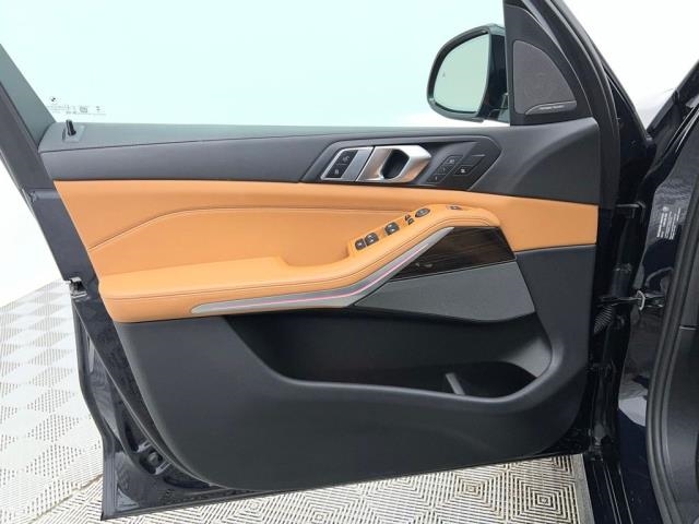 2025 BMW X5 xDrive40i AWD