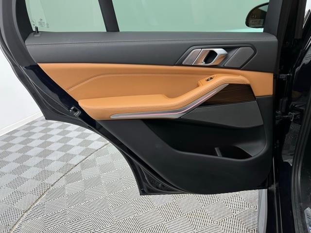 2025 BMW X5 xDrive40i AWD