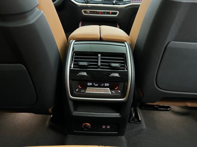 2025 BMW X5 xDrive40i AWD