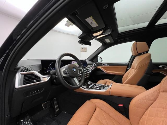 2025 BMW X5 xDrive40i AWD