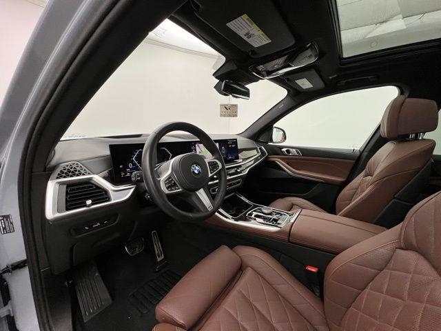 2025 BMW X5 xDrive40i AWD