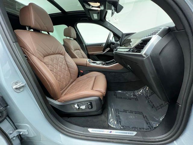 2025 BMW X5 xDrive40i AWD