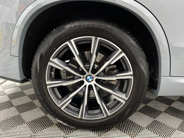 2025 BMW X5 xDrive40i AWD