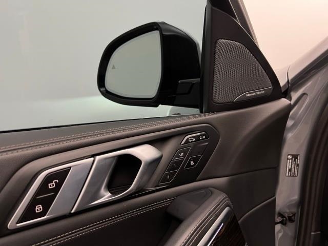 2025 BMW X6 xDrive40i AWD