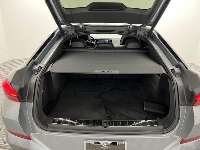 2025 BMW X6 xDrive40i AWD