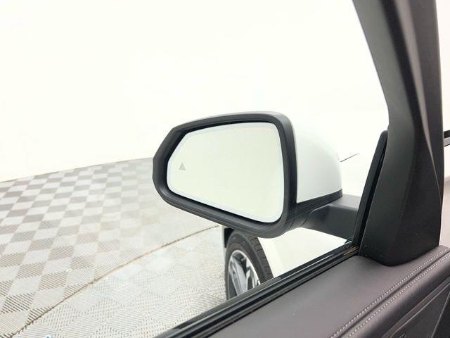 2025 BMW X2 xDrive28i AWD