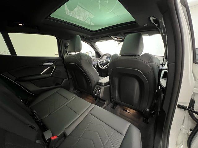 2025 BMW X2 xDrive28i AWD