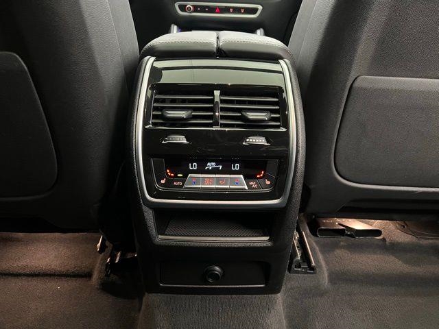 2025 BMW X6 xDrive40i AWD