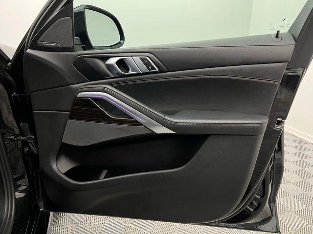 2025 BMW X6 xDrive40i AWD