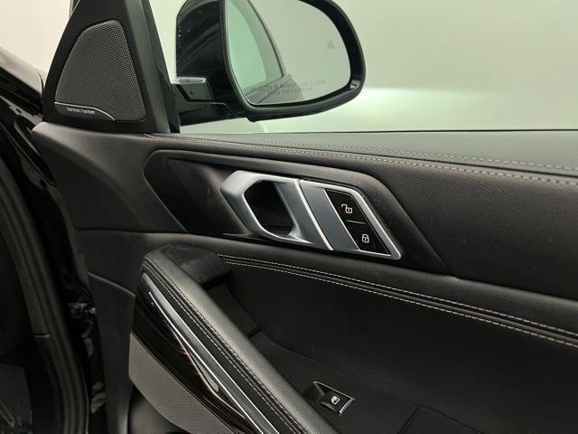 2025 BMW X6 xDrive40i AWD