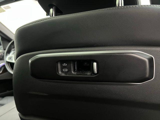 2025 BMW X6 xDrive40i AWD